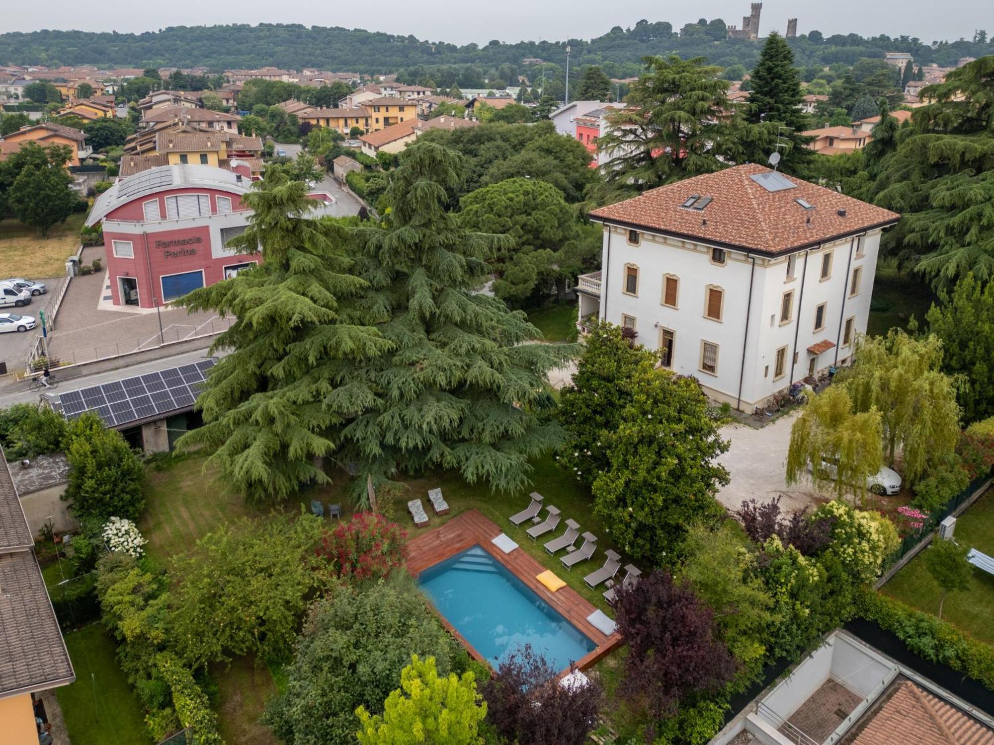 Il Bozzolo Eco Boutique Apartments Valeggio sul Mincio Ngoại thất bức ảnh